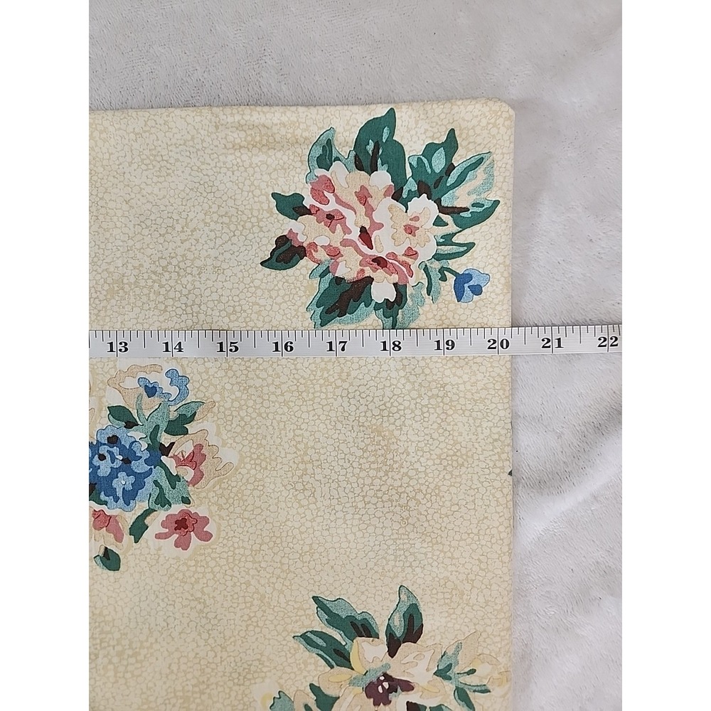 Set 2 Vintage WAMSUTTA Pillowcases King Eyelet FLORAL Supercale Yellow USA 1992 - Picture 4 of 12